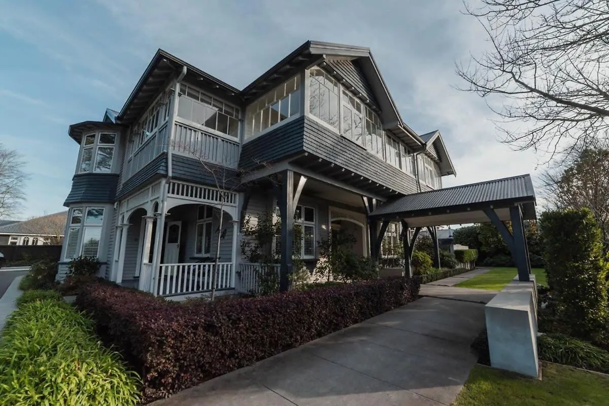 Bel Air Mansion - Sleeps 15 Villa Christchurch