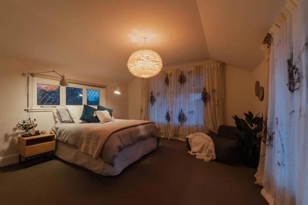 Bel Air Mansion - Sleeps 15 Villa Κράισττσερτς